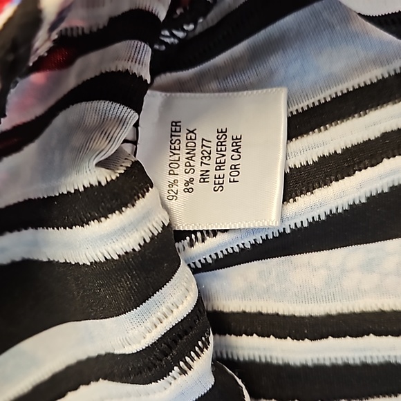 Dana Buchman Black textured multicolored static print Medium EUC - Picture 5 of 7